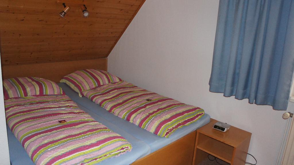 Ferienwohnungen Buetow Wißmar Szoba fotó